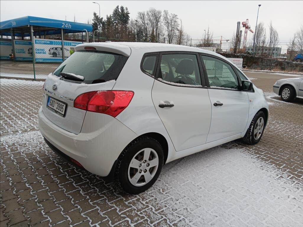 KIA Venga MPV 1,4 l 66 kw