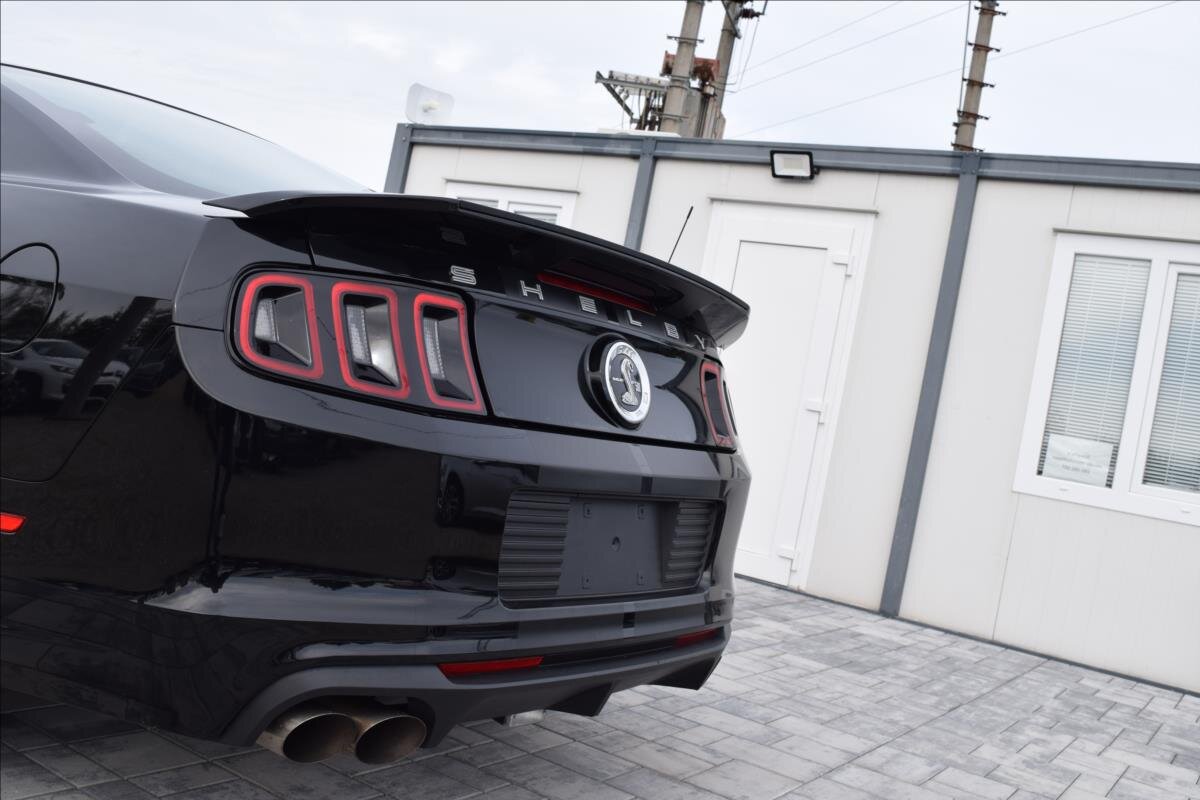 Ford Mustang Kupé 5,8 l 485 kw