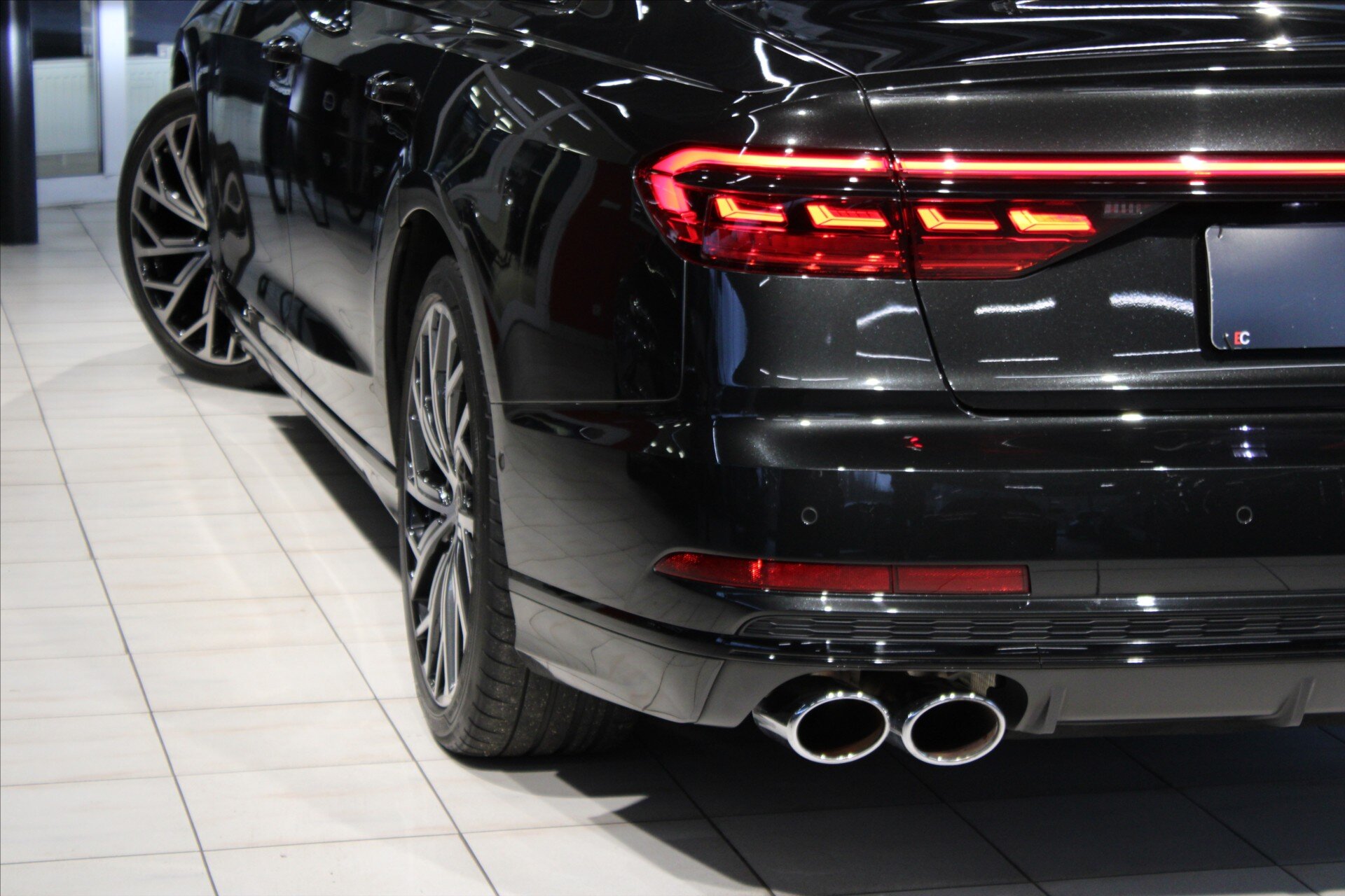 Audi S8 Ostatní 4,0 l 420 kw