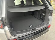 Land Rover Discovery Sport SUV 1,5 l 227 kw