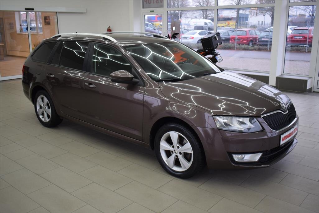 Škoda Octavia Kombi 2,0 l 110 kw