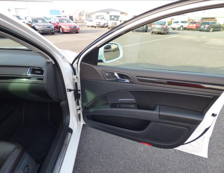 Škoda Superb Kombi 2,0 l 125 kw