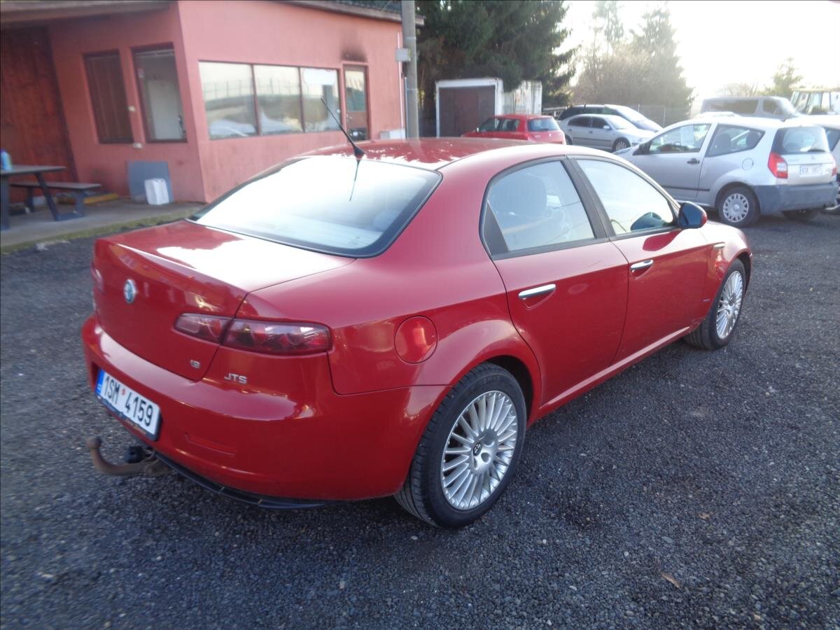 Alfa Romeo 159 Sedan / Limuzína 1,9 l 118 kw