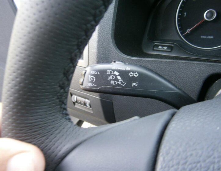 Volkswagen Multivan Kombi 2,0 l 103 kw