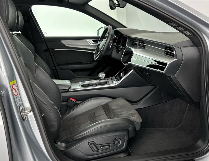 Audi A6 Sedan / Limuzína 3,0 l 250 kw