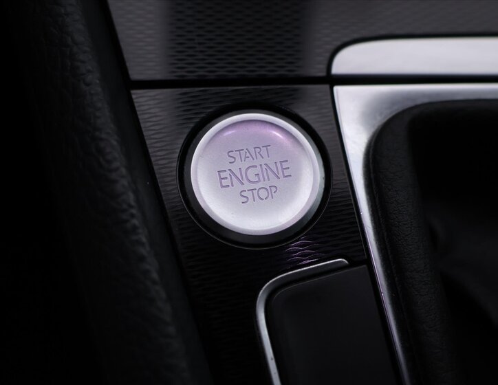 Volkswagen Golf Hatchback 2,0 l 169 kw