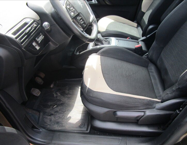 Citroën Grand C4 Picasso MPV 1,6 l 85 kw