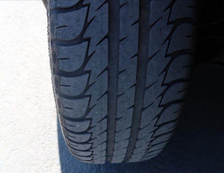 Renault Fluence Sedan / Limuzína 1,6 l 81 kw