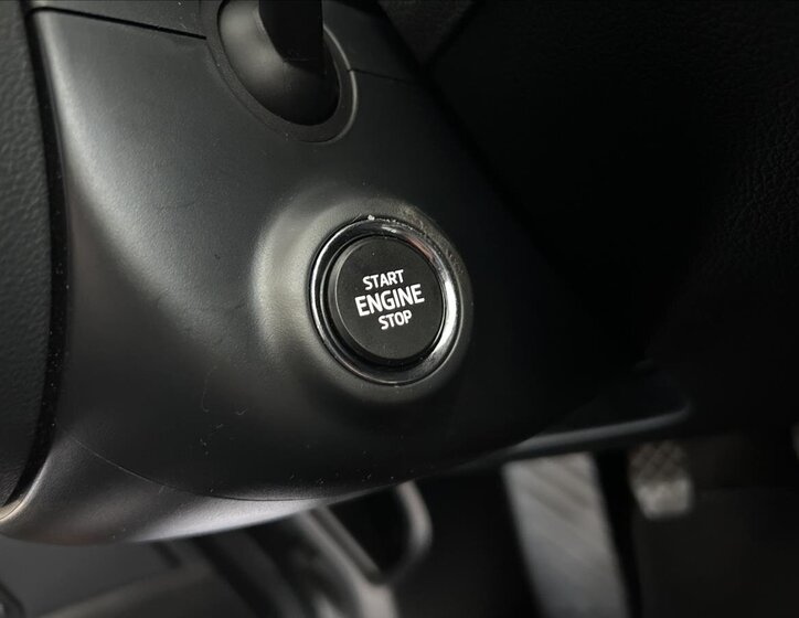 Škoda Superb Sedan / Limuzína 1,4 l 110 kw