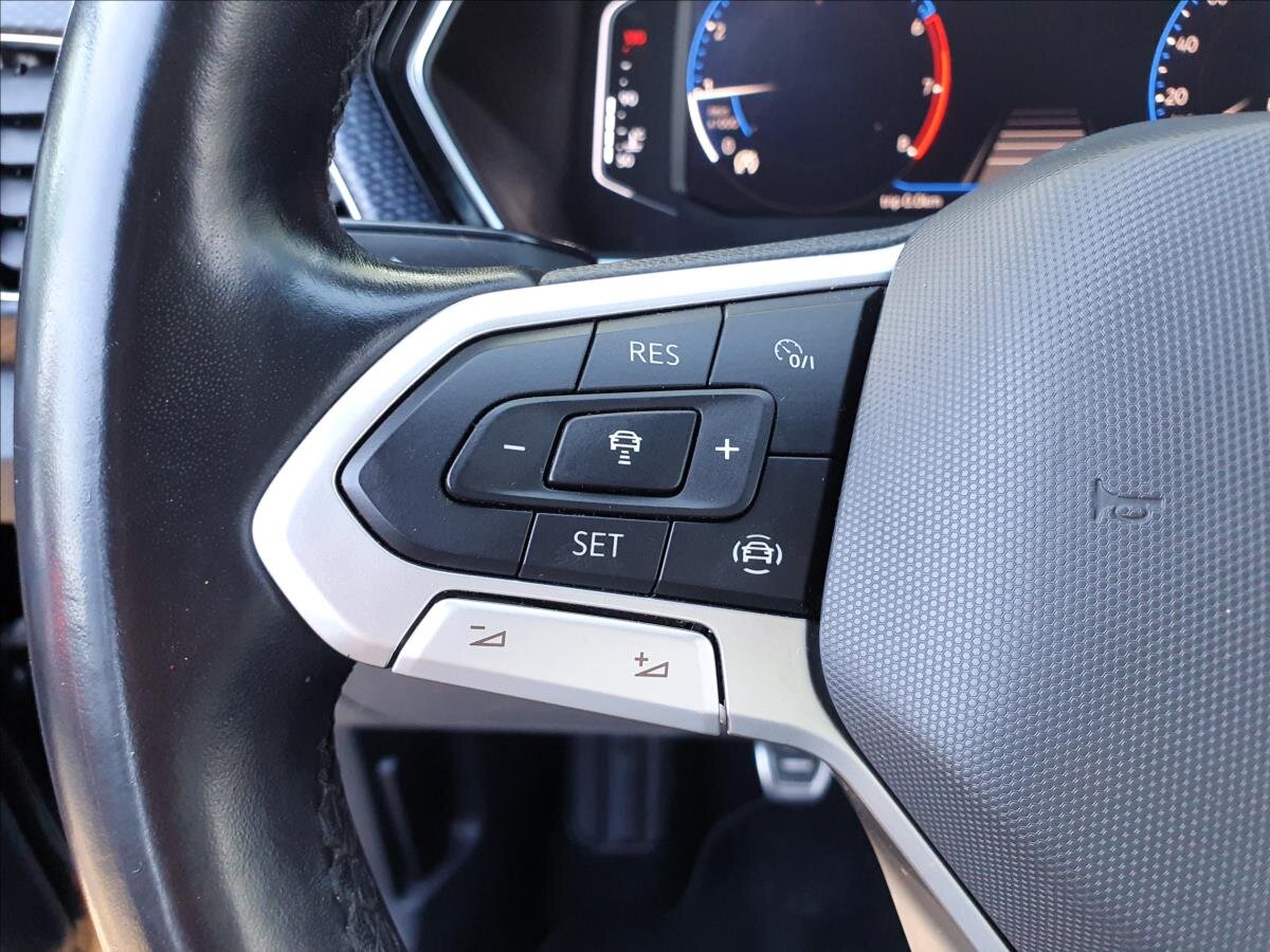 Volkswagen T-Cross SUV / Terénní 999,0 70 kw