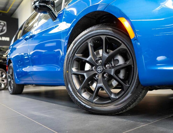 Chrysler Pacifica MPV 3,6 l 221 kw