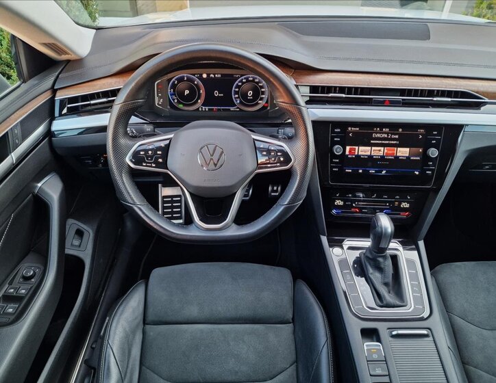 Volkswagen Arteon 12