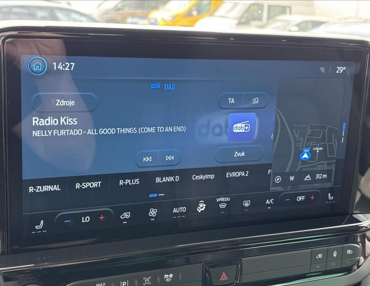 Ford Tourneo Custom 28