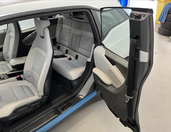 BMW i3 20