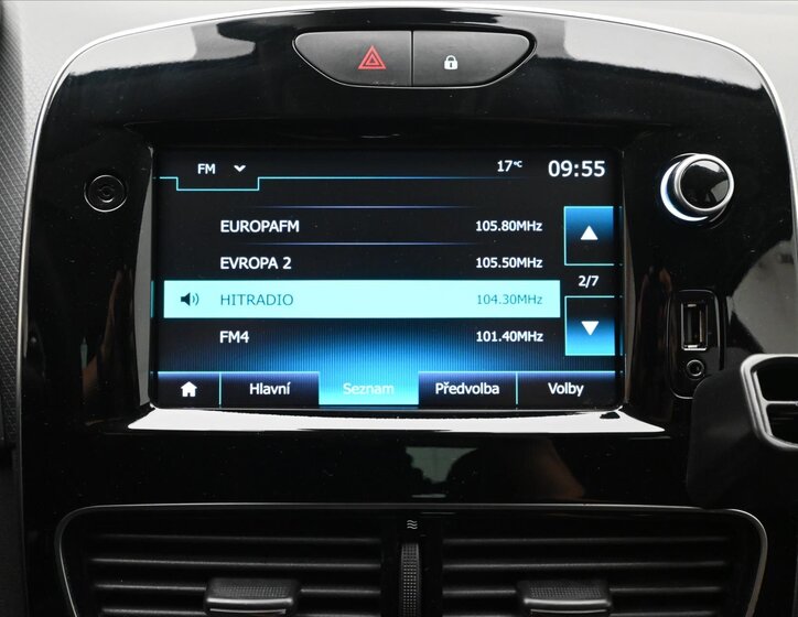 Renault Clio Hatchback 898,0 66 kw