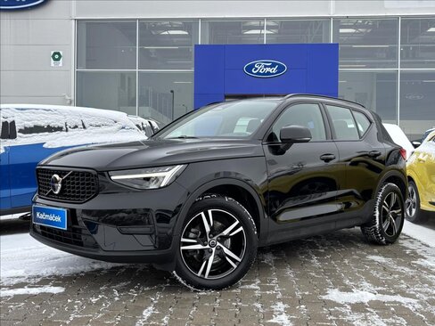 Volvo XC40 Kombi 2,0 l 145 kw