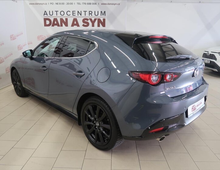 Mazda 3 Hatchback 2,0 l 110 kw