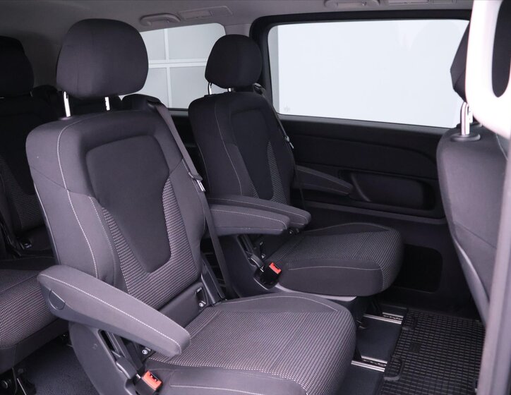 Mercedes-Benz Třídy V Kombi 2,0 l 174 kw