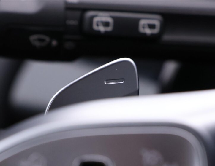 Mercedes-Benz GLA 26