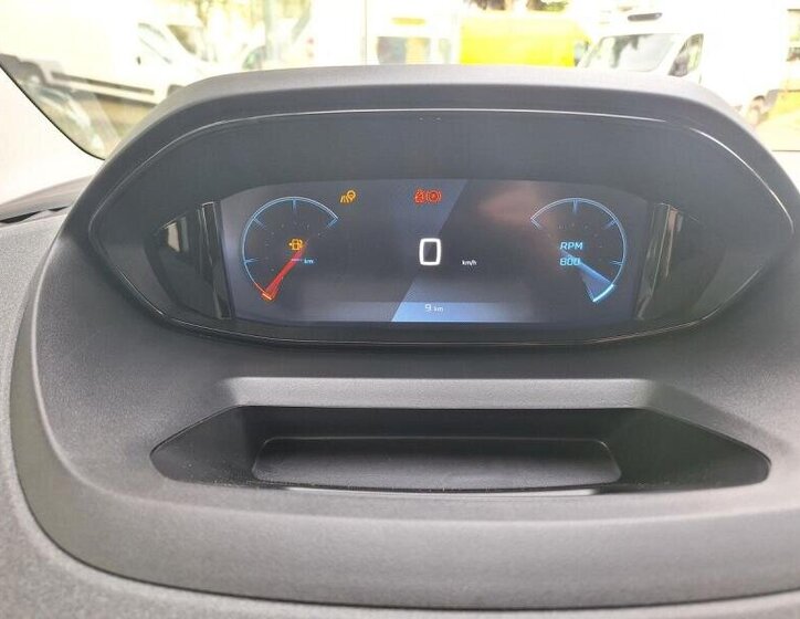 Peugeot Rifter MPV 1,5 l 96 kw