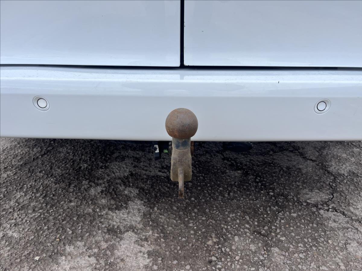 Mercedes-Benz Vito MPV 2,1 l 140 kw