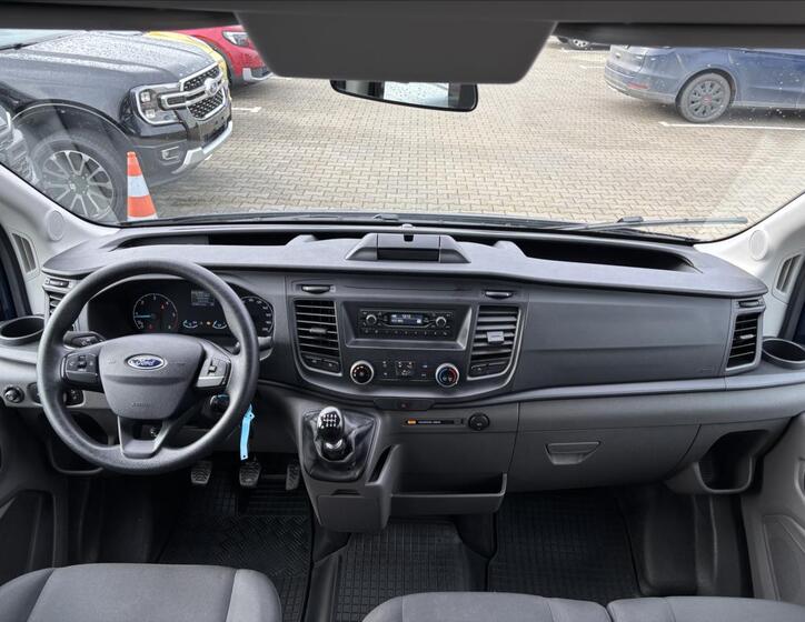 Ford Transit 13