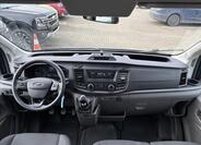 Ford Transit 13