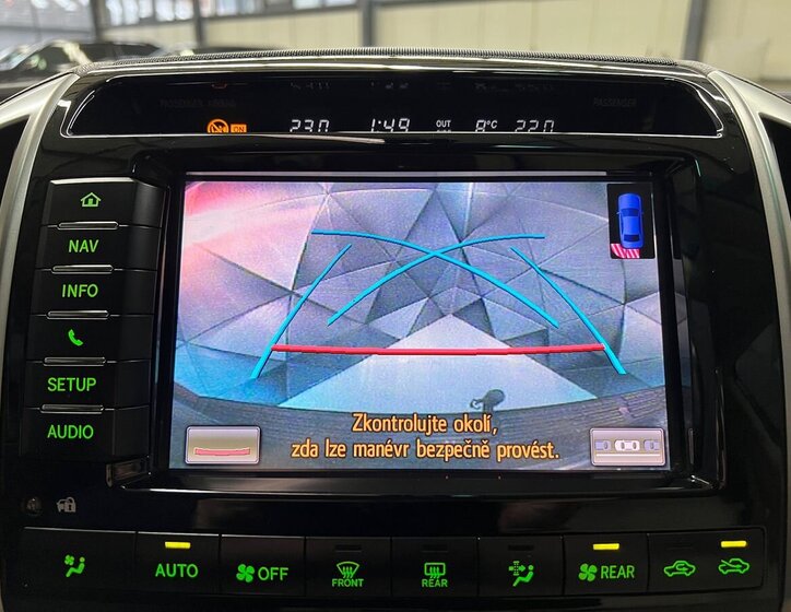 Toyota Land Cruiser 15