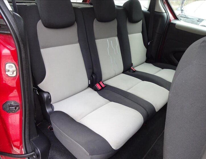 Peugeot Partner Tepee Kombi 1,6 l 55 kw