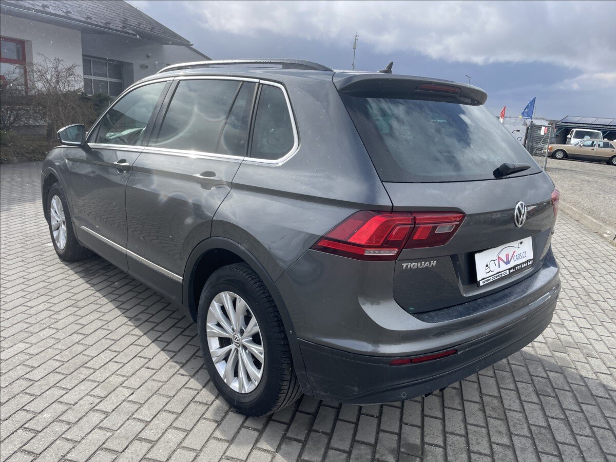 Volkswagen Tiguan SUV / Terénní 2,0 l 110 kw