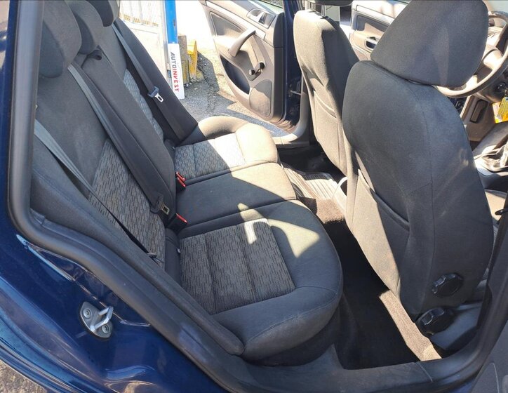 Škoda Octavia Kombi 1,6 l 77 kw