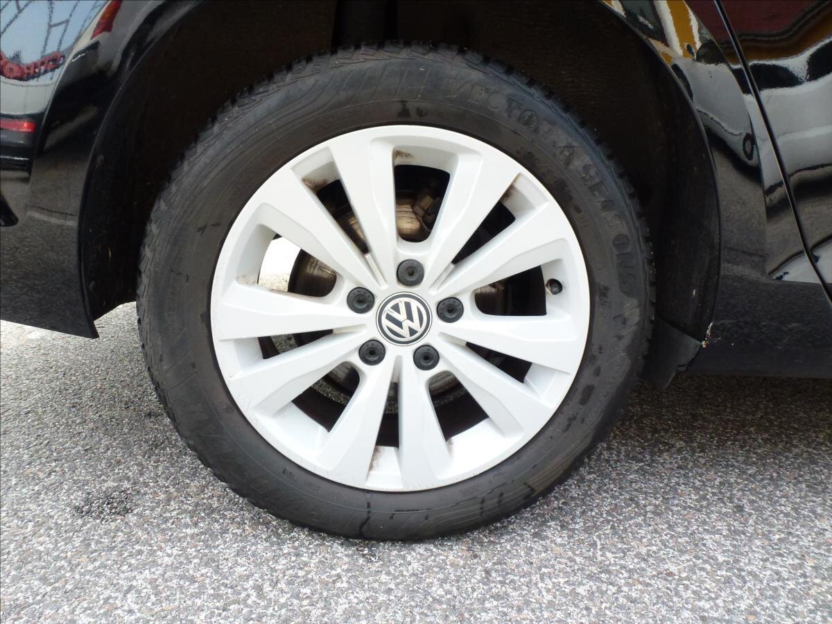 Volkswagen Golf Kombi 1,6 l 81 kw