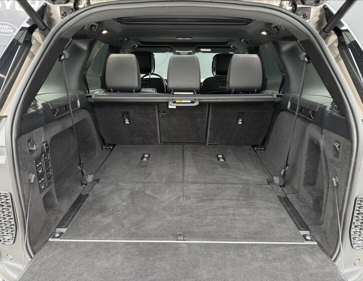 Land Rover Discovery SUV 3,0 l 221 kw