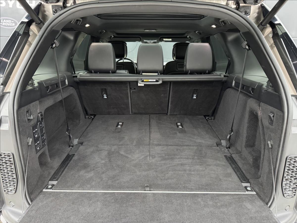 Land Rover Discovery SUV 3,0 l 221 kw