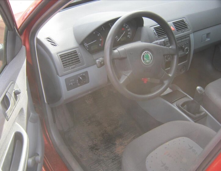 Škoda Fabia Hatchback 1,4 l 44 kw