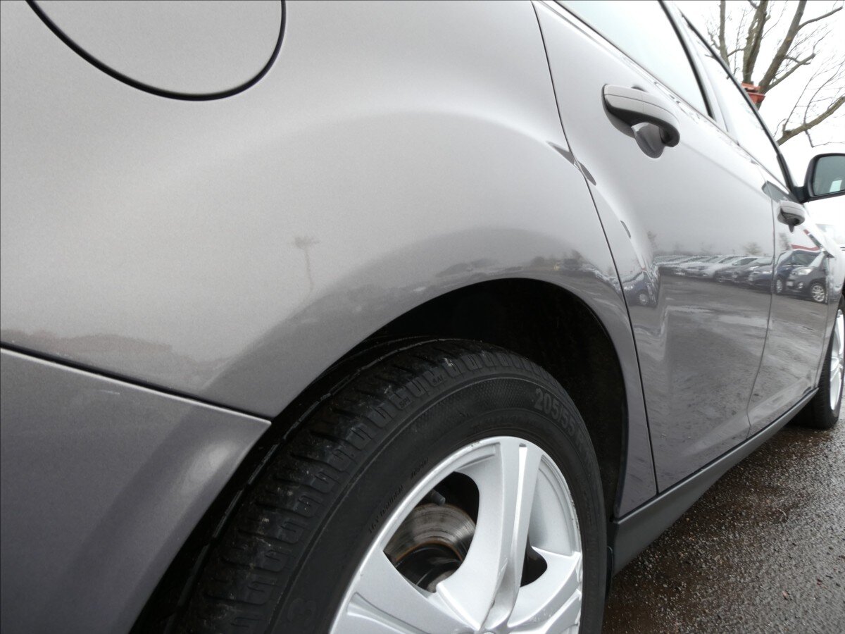 Ford Focus Kombi 1,6 l 92 kw