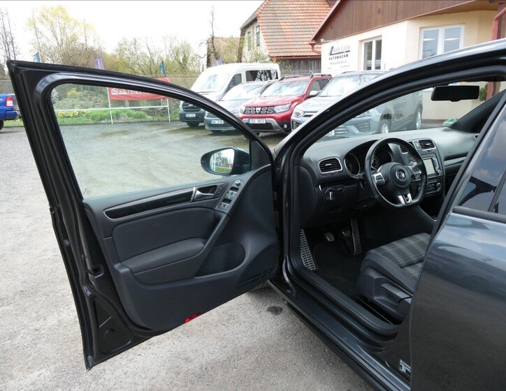 Volkswagen Golf Hatchback 2,0 l 125 kw