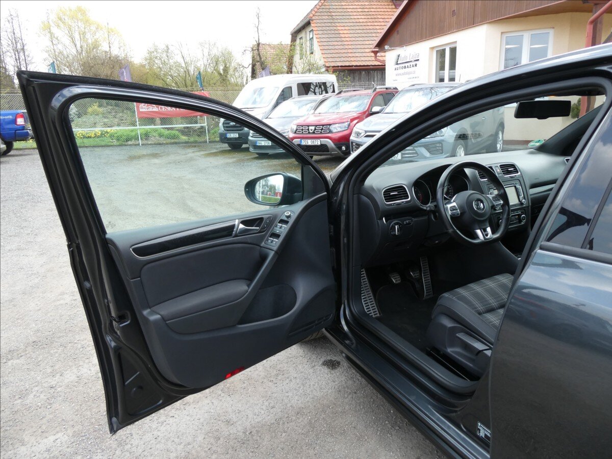 Volkswagen Golf Hatchback 2,0 l 125 kw