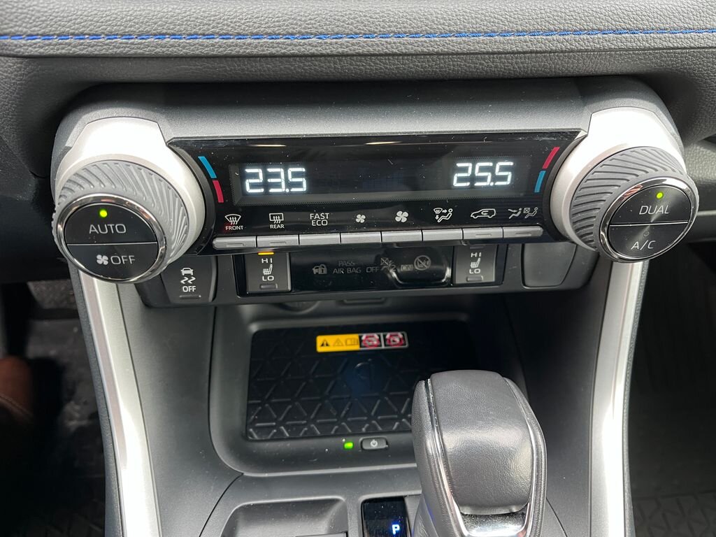 Toyota RAV4 SUV 2,5 l 131 kw