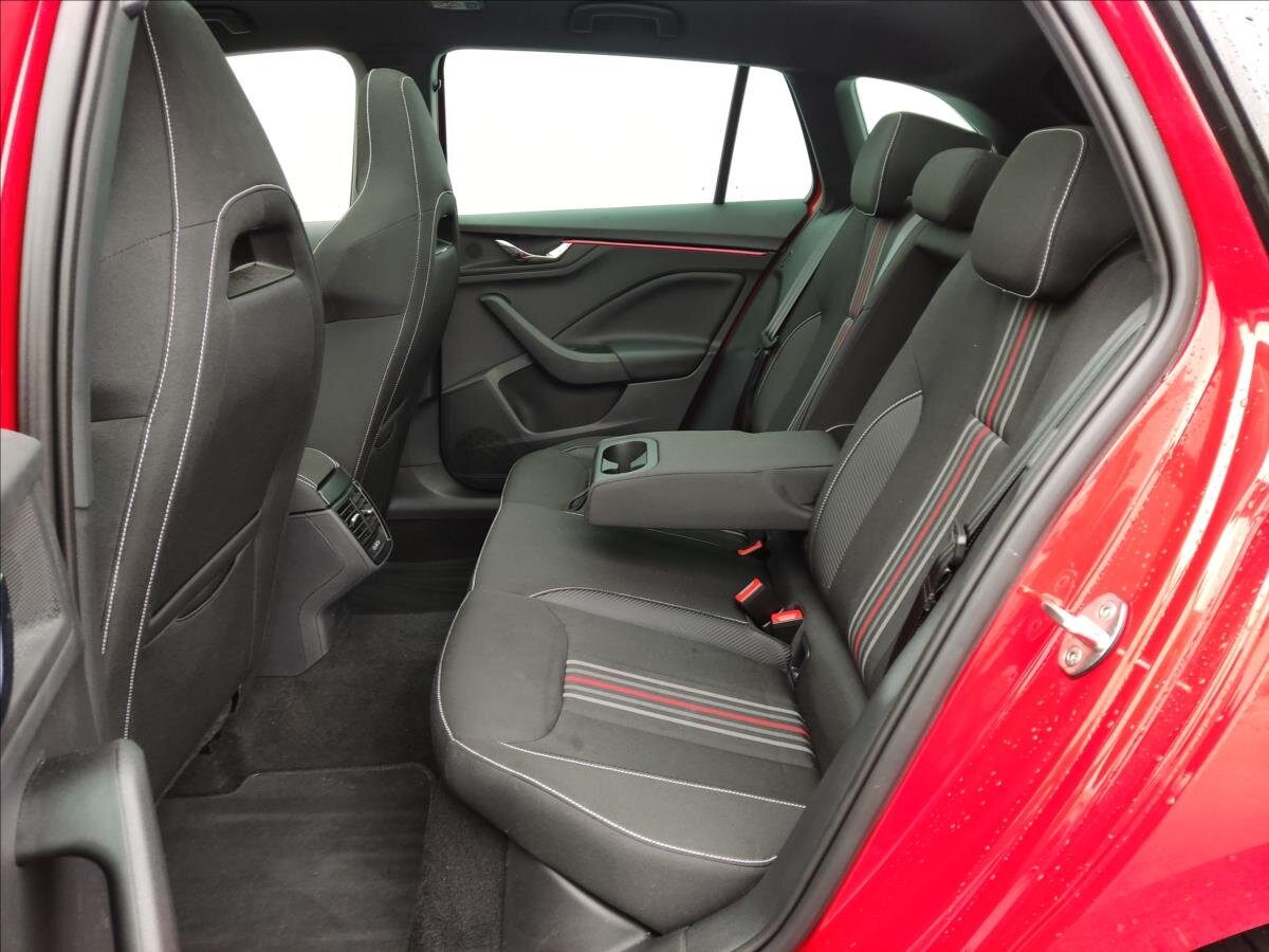 Škoda Scala Hatchback 999,0 85 kw