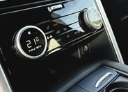 Land Rover Discovery SUV / Terénní 3,0 l 184 kw