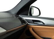 BMW X4 SUV / Terénní 3,0 l 240 kw