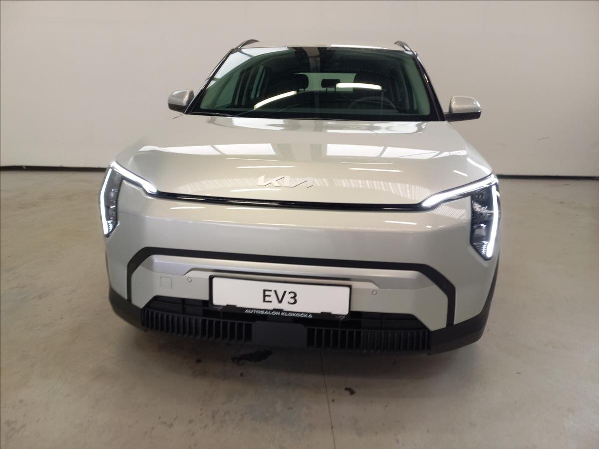 KIA EV3 SUV / Terénní 0,0 150 kw