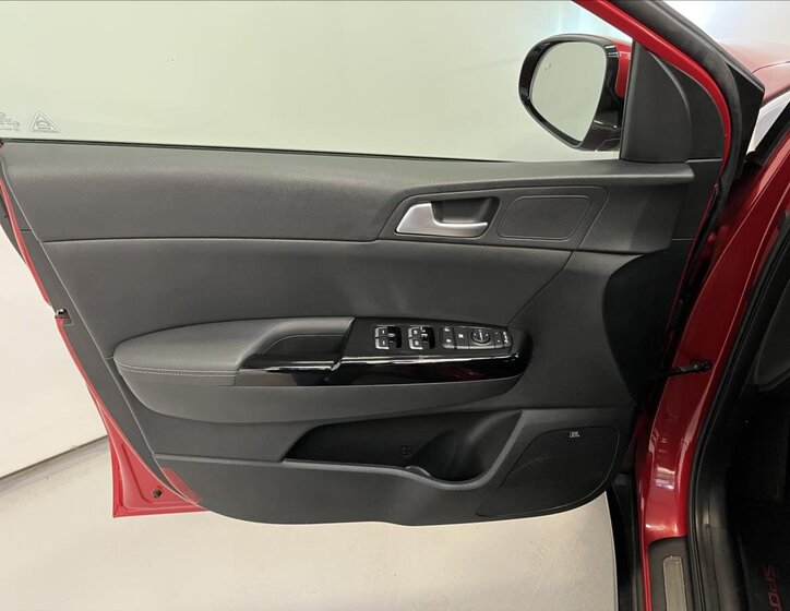 KIA Sportage SUV / Terénní 1,6 l 100 kw