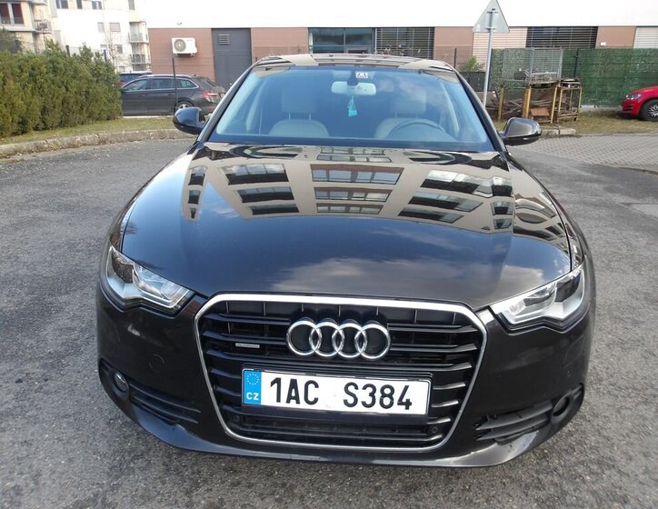 Audi A6 Sedan / Limuzína 3,0 l 150 kw