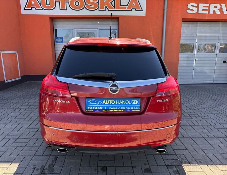 Opel Insignia Kombi 1,6 l 132 kw