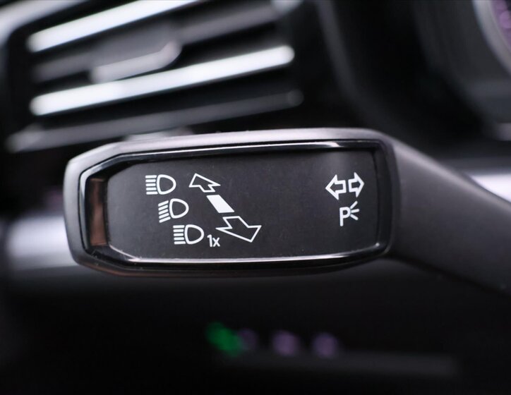 Volkswagen Touareg SUV 3,0 l 170 kw