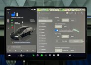 Tesla Model 3 Sedan 0,0 341 kw