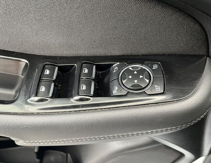 Ford S-MAX MPV 2,0 l 110 kw