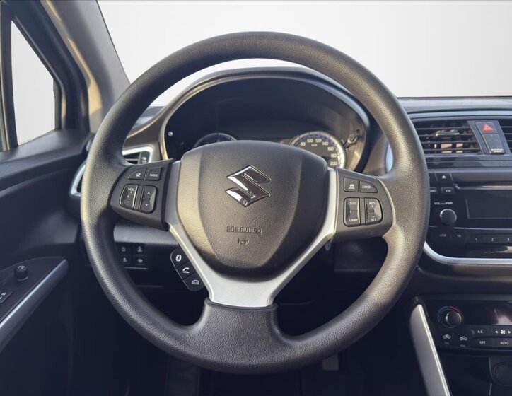 Suzuki SX4 S-Cross SUV / Terénní 1,4 l 95 kw